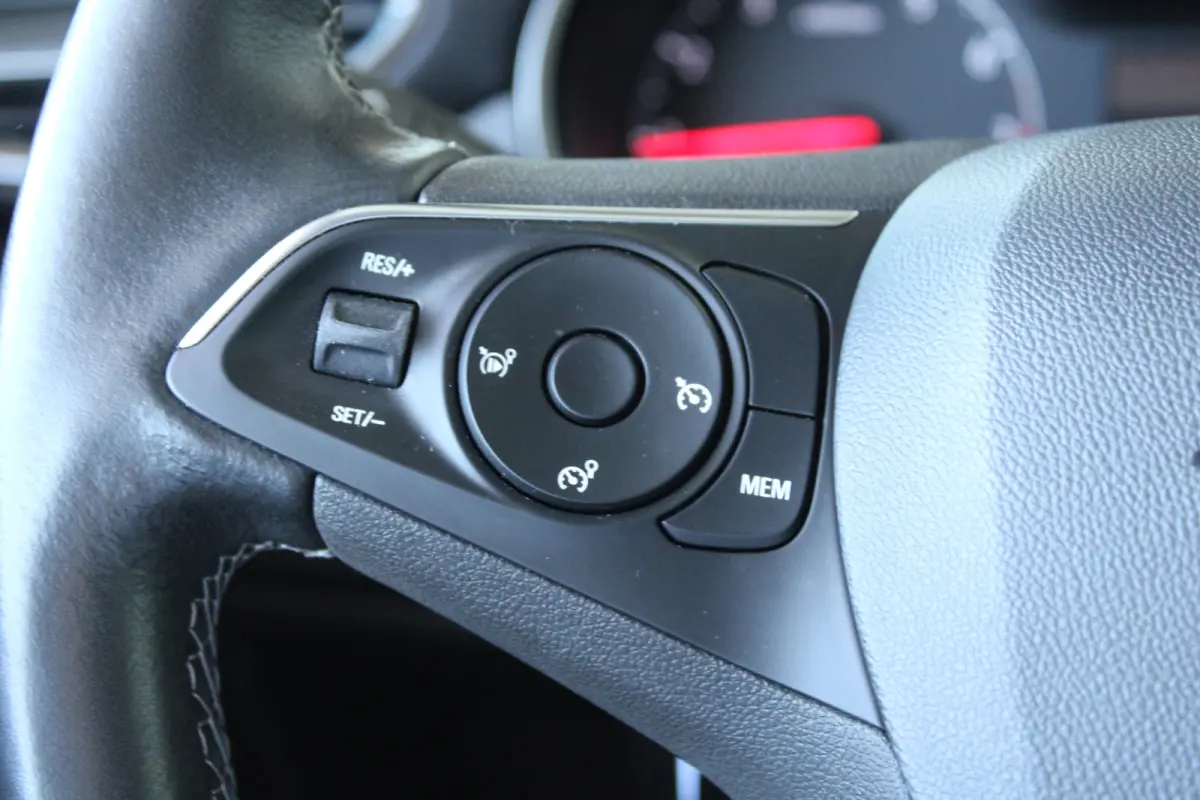 1.2 Turbo Elegance | Navigatie | Achteruitrijcamera | Cruise control | Climate control |