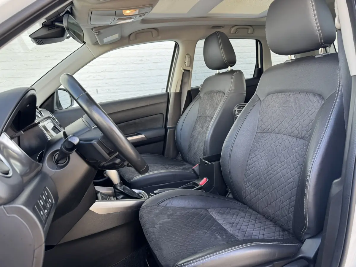 1.4 Boosterjet Style Smart Hybrid AllGrip Automaat Camera Pano Carplay Adaptive Cruise Stoelverw.