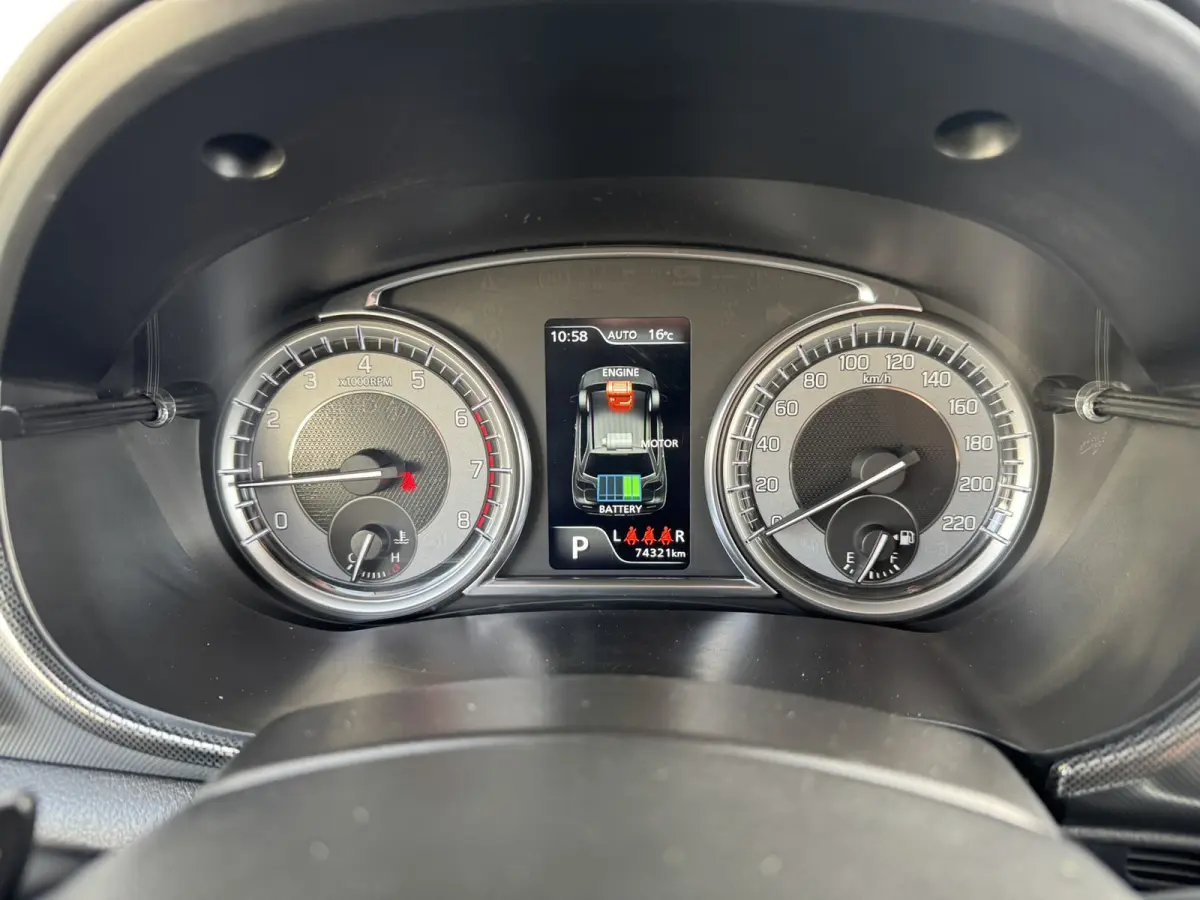 1.4 Boosterjet Style Smart Hybrid AllGrip Automaat Camera Pano Carplay Adaptive Cruise Stoelverw.