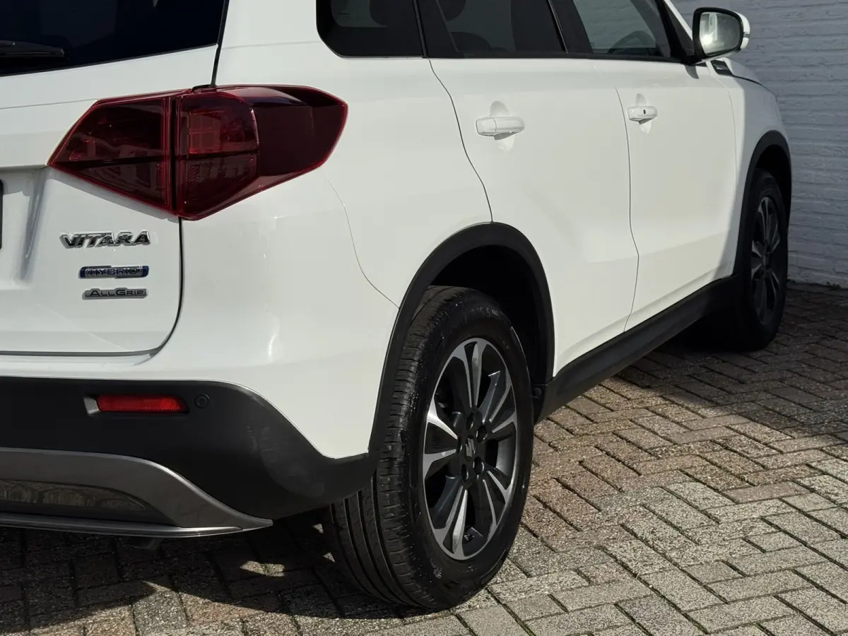 1.4 Boosterjet Style Smart Hybrid AllGrip Automaat Camera Pano Carplay Adaptive Cruise Stoelverw.