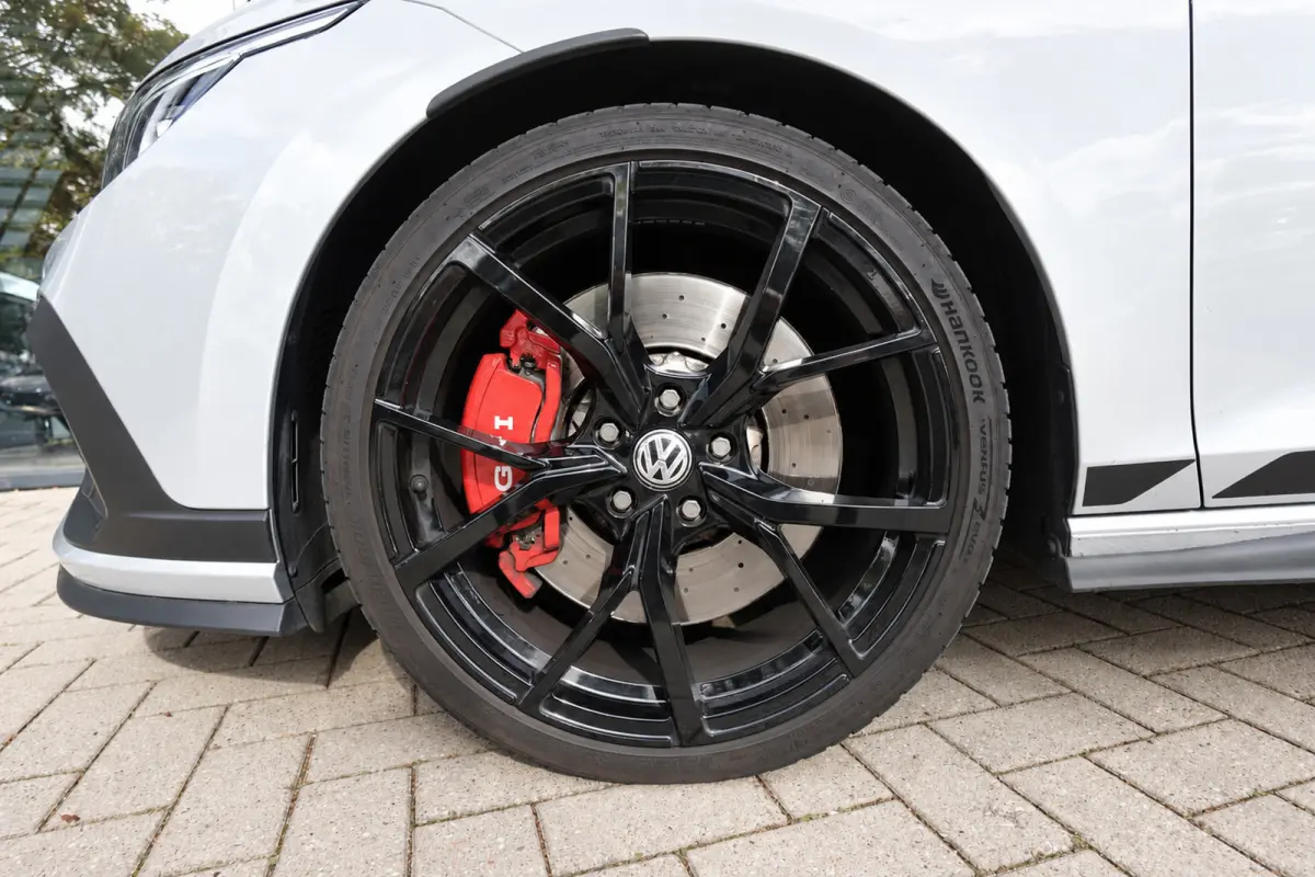 Volkswagen Golf 2.0 TSI GTI PANO BLINDSPOT ACC VOL