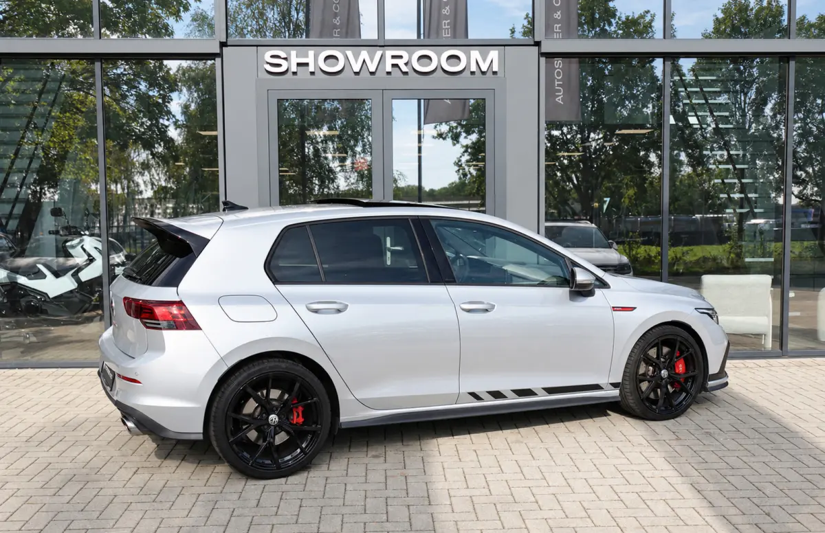 Volkswagen Golf 2.0 TSI GTI PANO BLINDSPOT ACC VOL