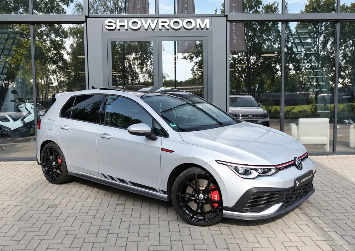 Volkswagen Golf 2.0 TSI GTI PANO BLINDSPOT ACC VOL