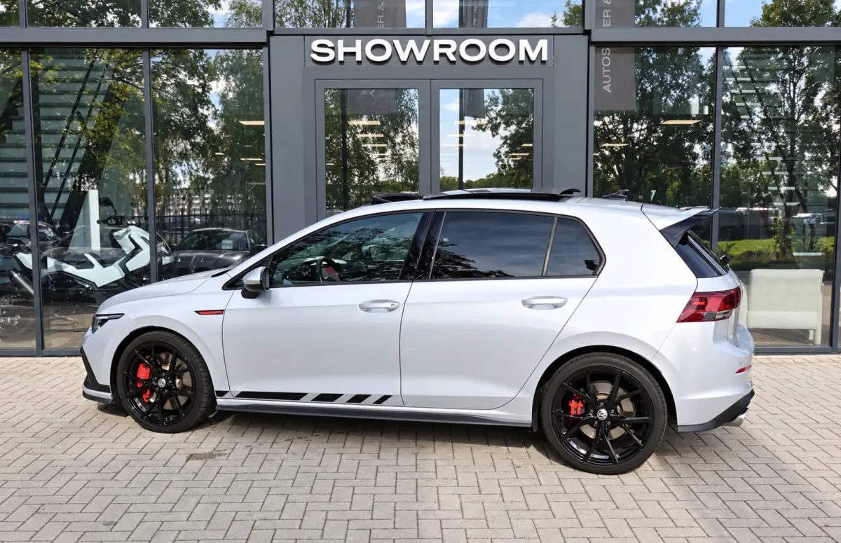 Volkswagen Golf 2.0 TSI GTI PANO BLINDSPOT ACC VOL