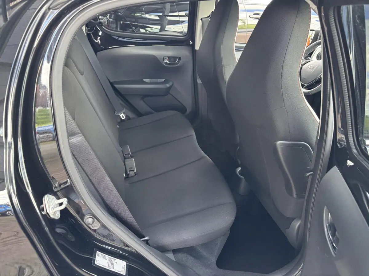 5drs Shine LUXE Automaat + Clima