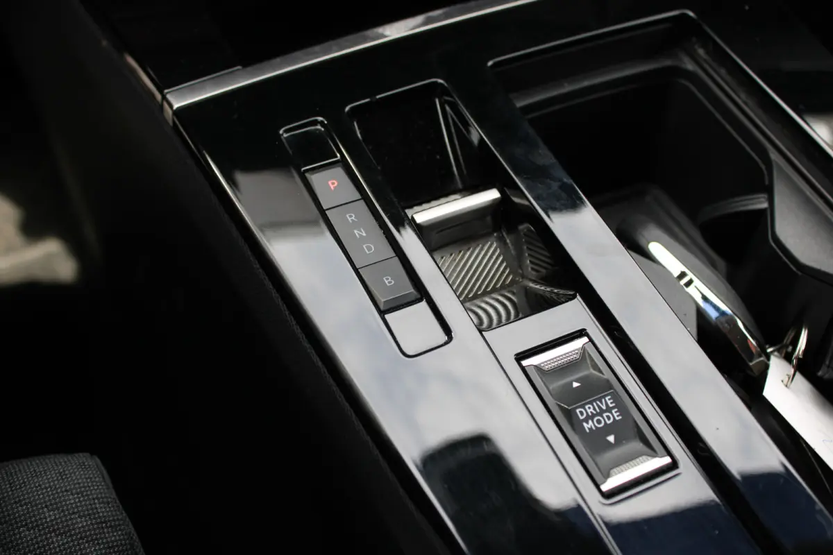 1.6 Hybrid Business Edition