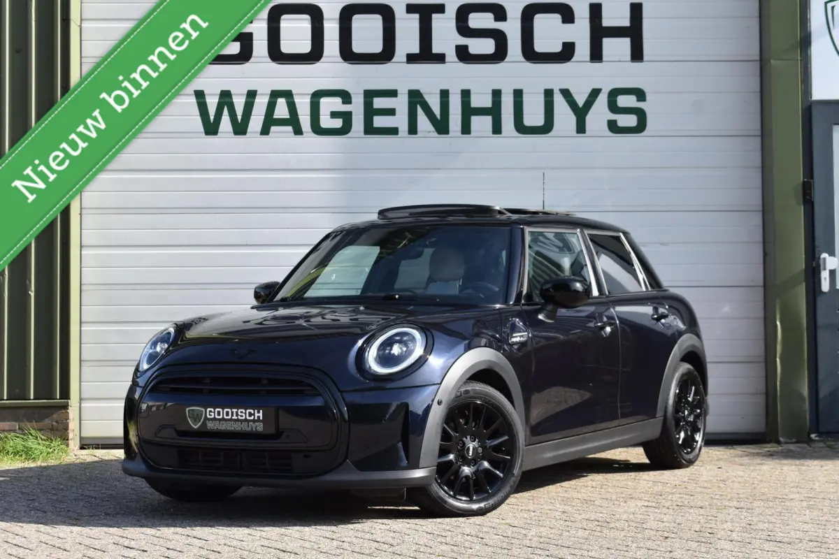 1.5 Cooper Camden Edition | Pano | Leder | Head UP |