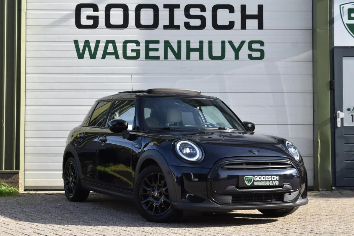 1.5 Cooper Camden Edition | Pano | Leder | Head UP |