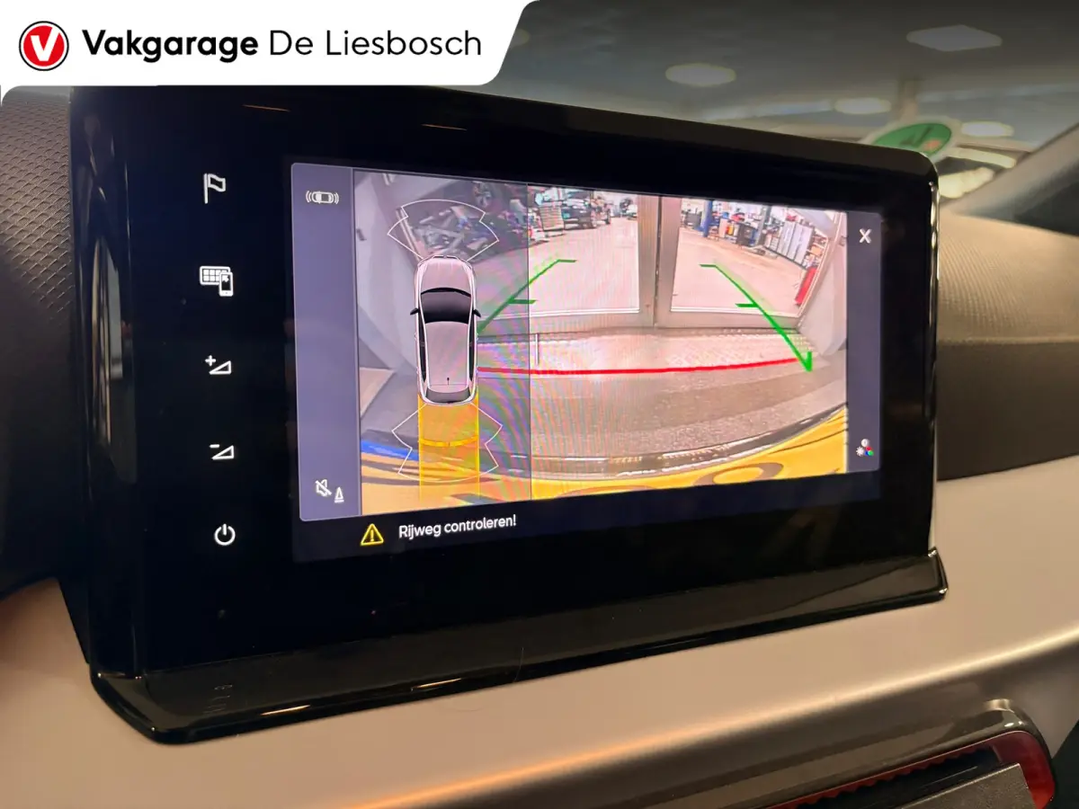 1.0 EcoTSI FR Business Intense facelift / virtual cockpit / camera / stoel verwarming / sportstoelen