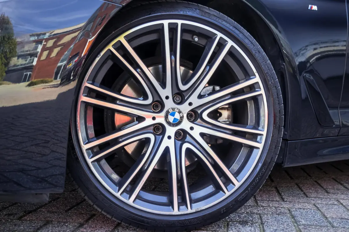 520i M-Sport|Pano|Memory|Keyless|HiFi|Adaptive LED|Comfortstoel