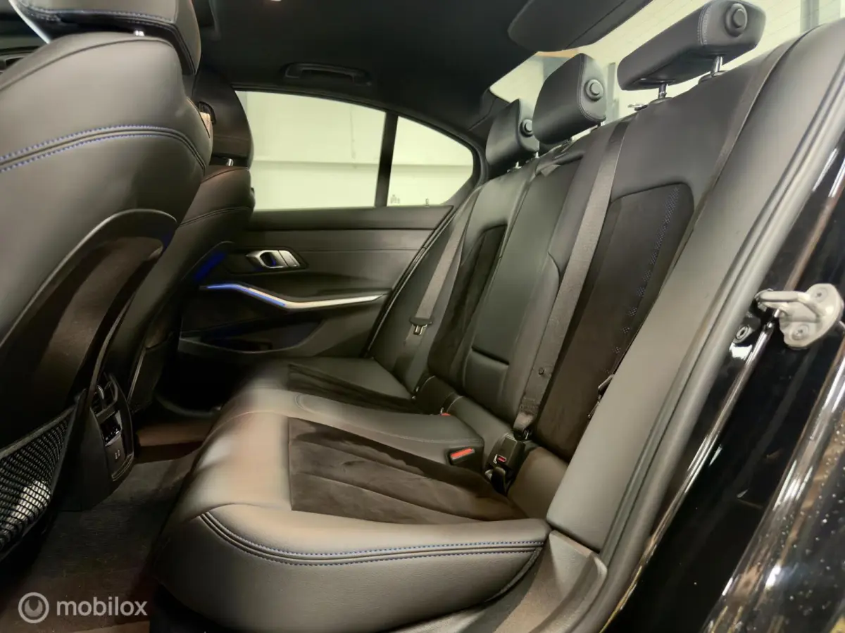 320i High Executive M Sport | Pano | ACC | Virtual | Dodehoek | Leer | Sfeer | Stoelverwarming | Driving Assistant Professional | 184PK