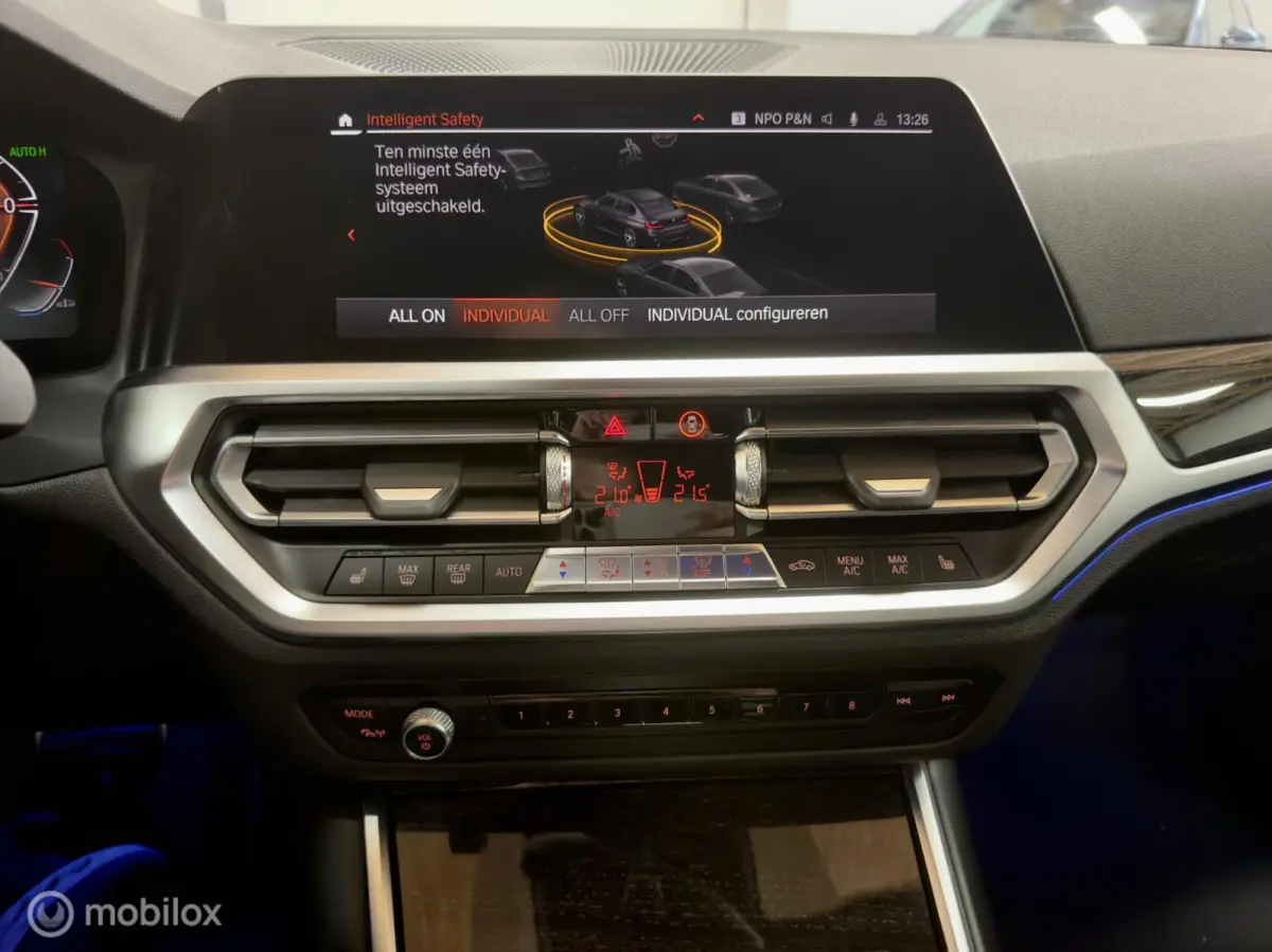320i High Executive M Sport | Pano | ACC | Virtual | Dodehoek | Leer | Sfeer | Stoelverwarming | Driving Assistant Professional | 184PK