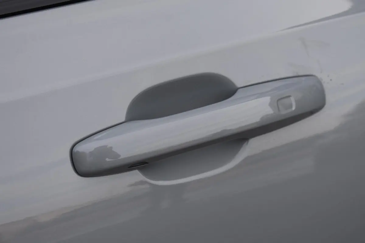 2.0 T6 Plug-in hybrid AWD Plus Dark | NL Auto | Trekhaak | Harman Kardon |