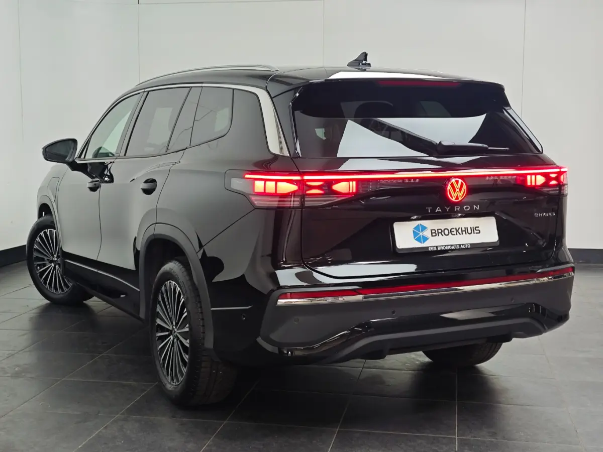 1.5 eHybrid Elegance | Full-LED koplampen | Rondomzicht camera | Trekhaak elektrisch uitklapbaar