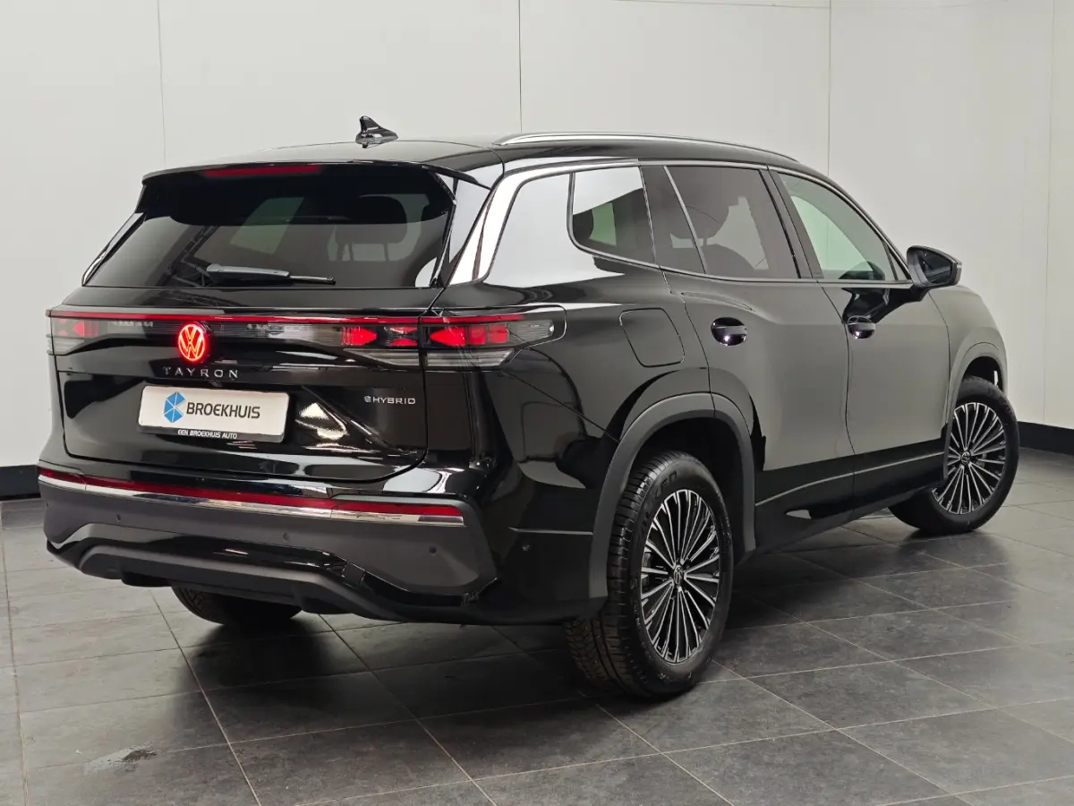 1.5 eHybrid Elegance | Full-LED koplampen | Rondomzicht camera | Trekhaak elektrisch uitklapbaar