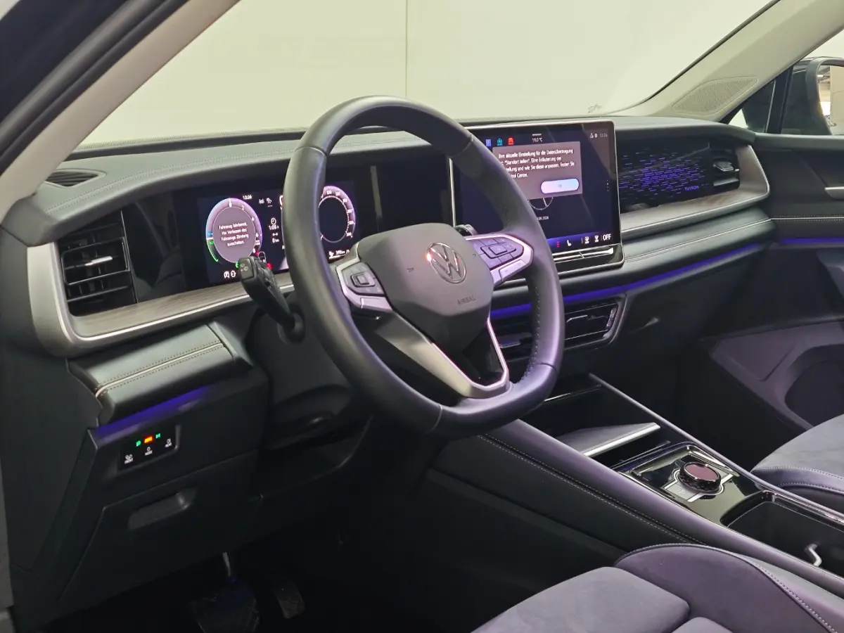 1.5 eHybrid Elegance | Full-LED koplampen | Rondomzicht camera | Trekhaak elektrisch uitklapbaar
