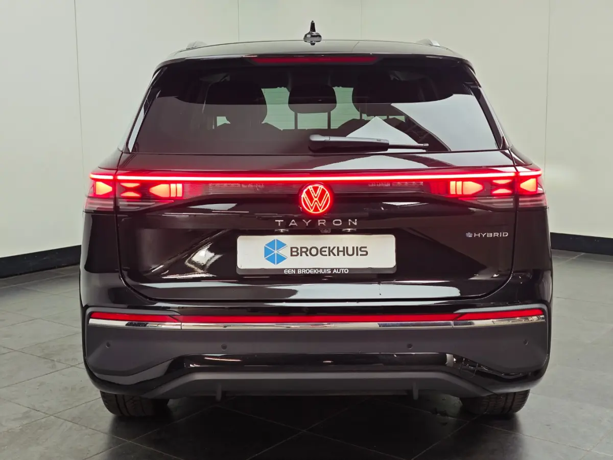 1.5 eHybrid Elegance | Full-LED koplampen | Rondomzicht camera | Trekhaak elektrisch uitklapbaar