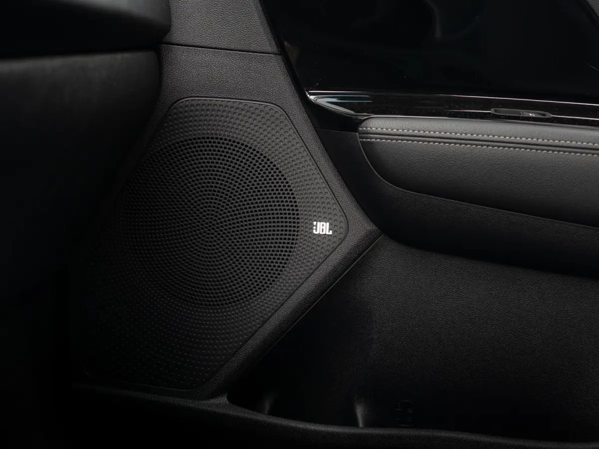 1.6 GDi Hybrid ExecutiveLine Dealeronderhouden | Trekhaak | Stoelverwarming + koeling| JBL| LED | Elektrische stoel + geheugen