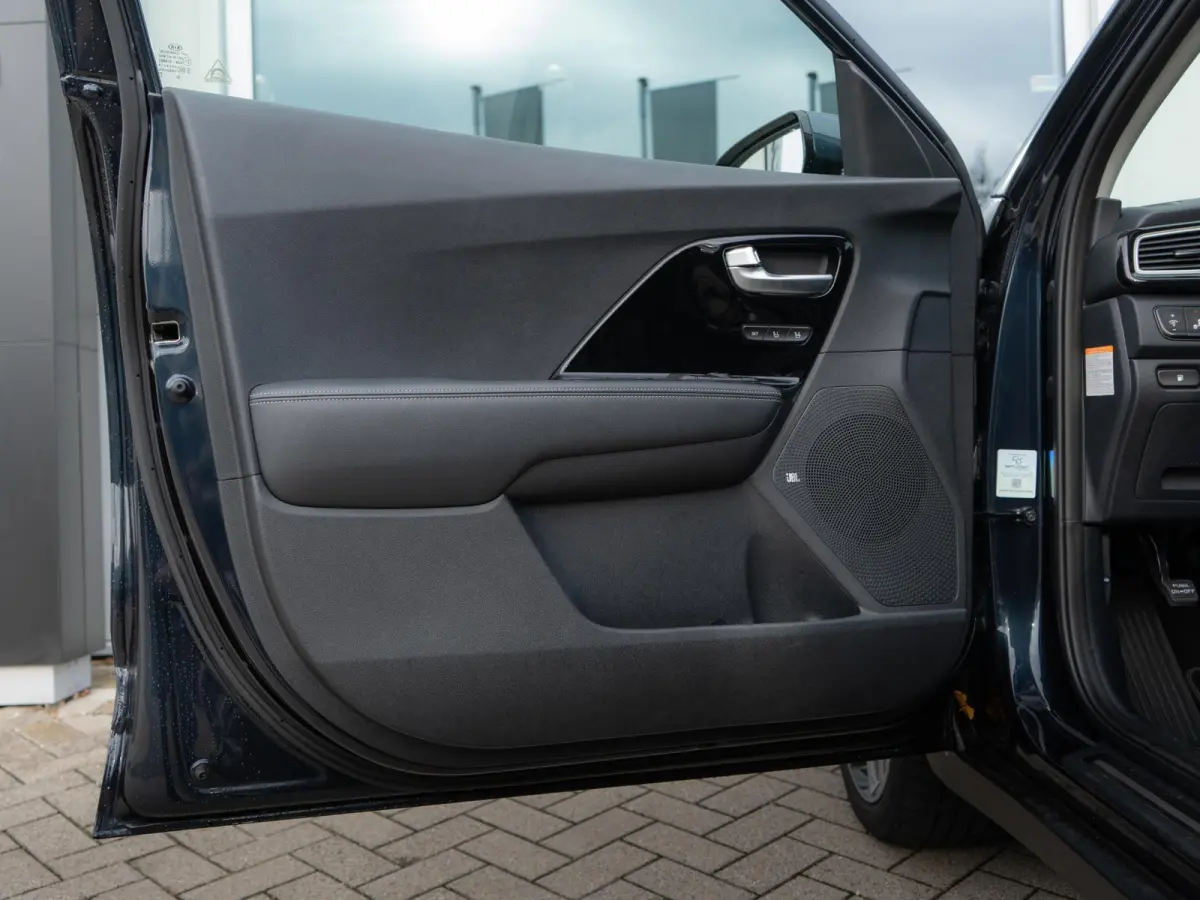 1.6 GDi Hybrid ExecutiveLine Dealeronderhouden | Trekhaak | Stoelverwarming + koeling| JBL| LED | Elektrische stoel + geheugen