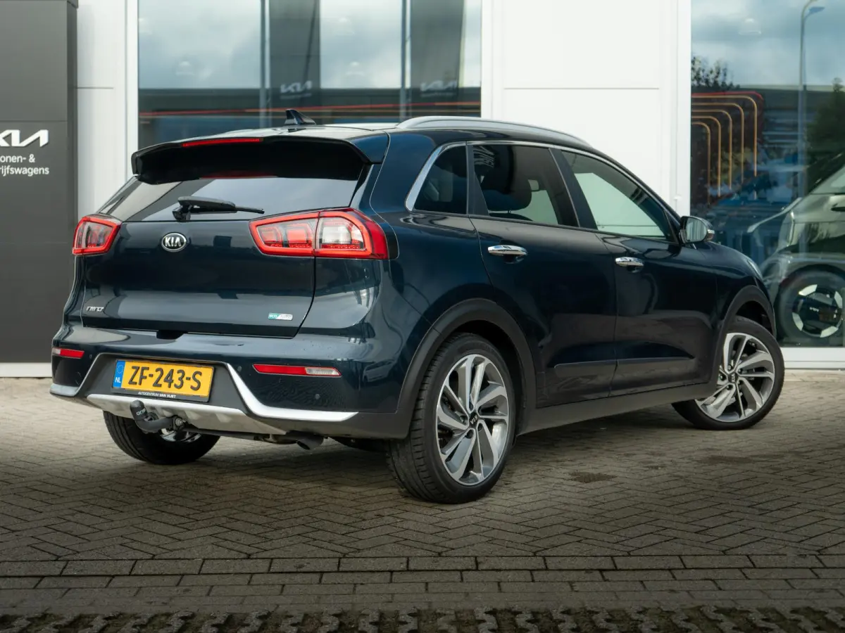 1.6 GDi Hybrid ExecutiveLine Dealeronderhouden | Trekhaak | Stoelverwarming + koeling| JBL| LED | Elektrische stoel + geheugen