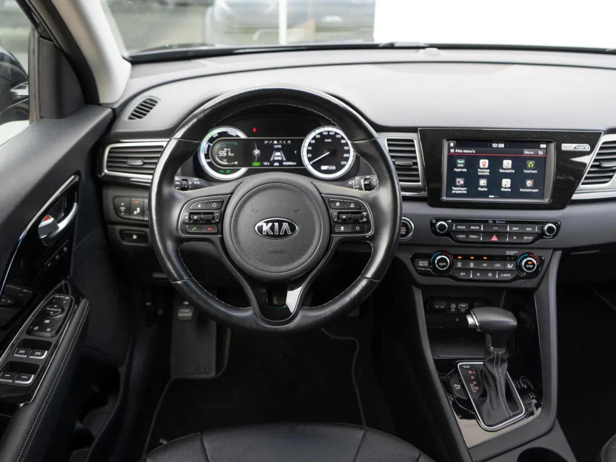 1.6 GDi Hybrid ExecutiveLine Dealeronderhouden | Trekhaak | Stoelverwarming + koeling| JBL| LED | Elektrische stoel + geheugen