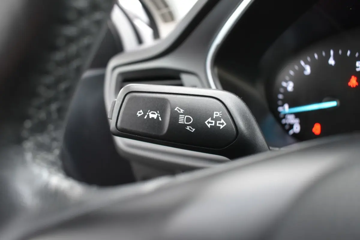 1.0 EcoBoost Active Business