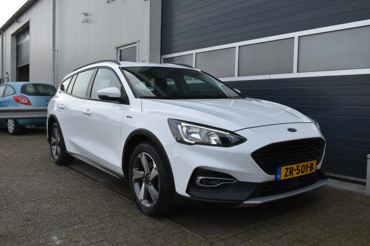 1.0 EcoBoost Active Business