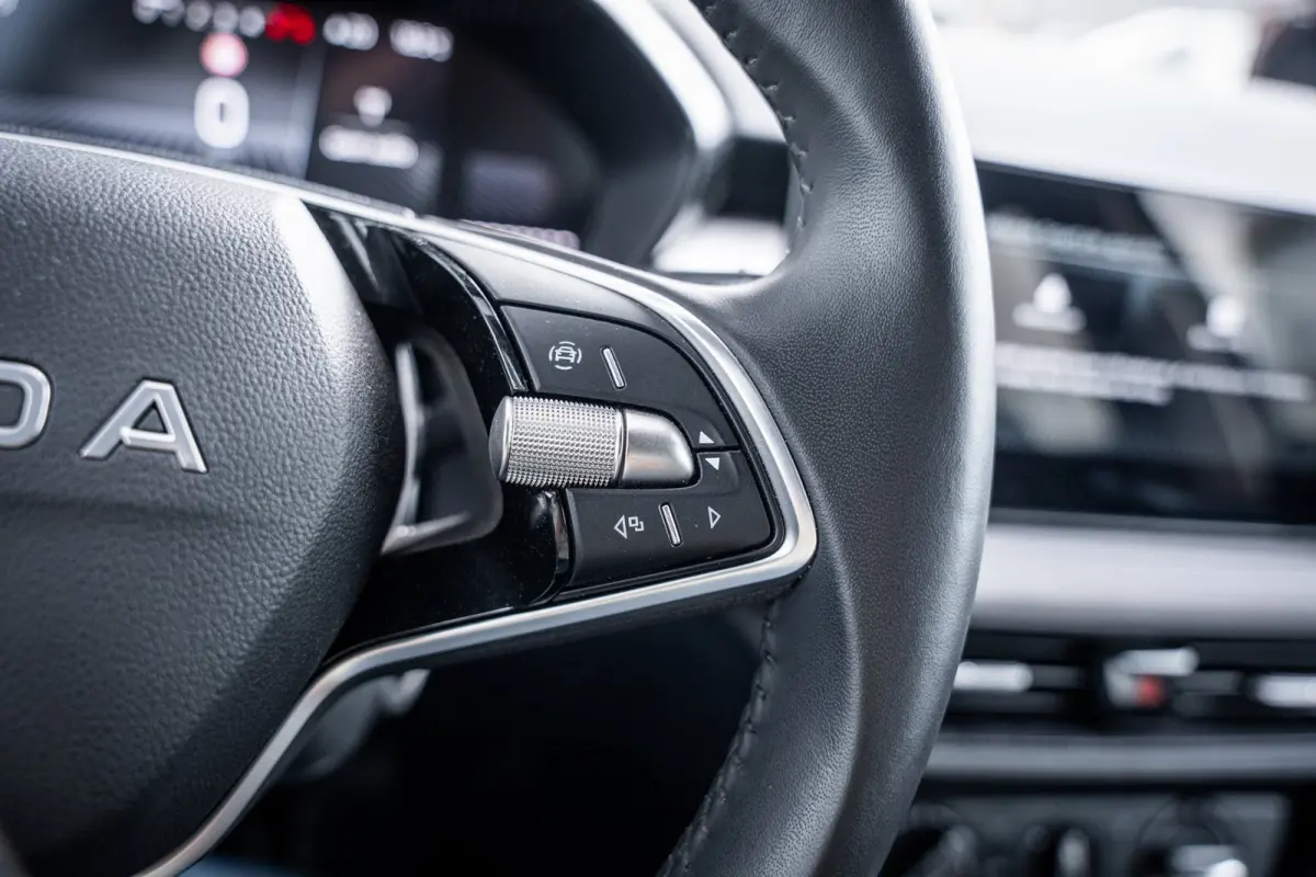 95pk 1.0 TSI Selection | Apple Carplay/Android Auto|telefoonintegratie premium | Keyless start | Lichtmetalen velgen 15"