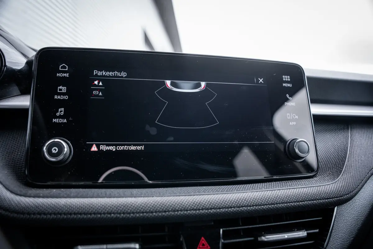 95pk 1.0 TSI Selection | Apple Carplay/Android Auto|telefoonintegratie premium | Keyless start | Lichtmetalen velgen 15"