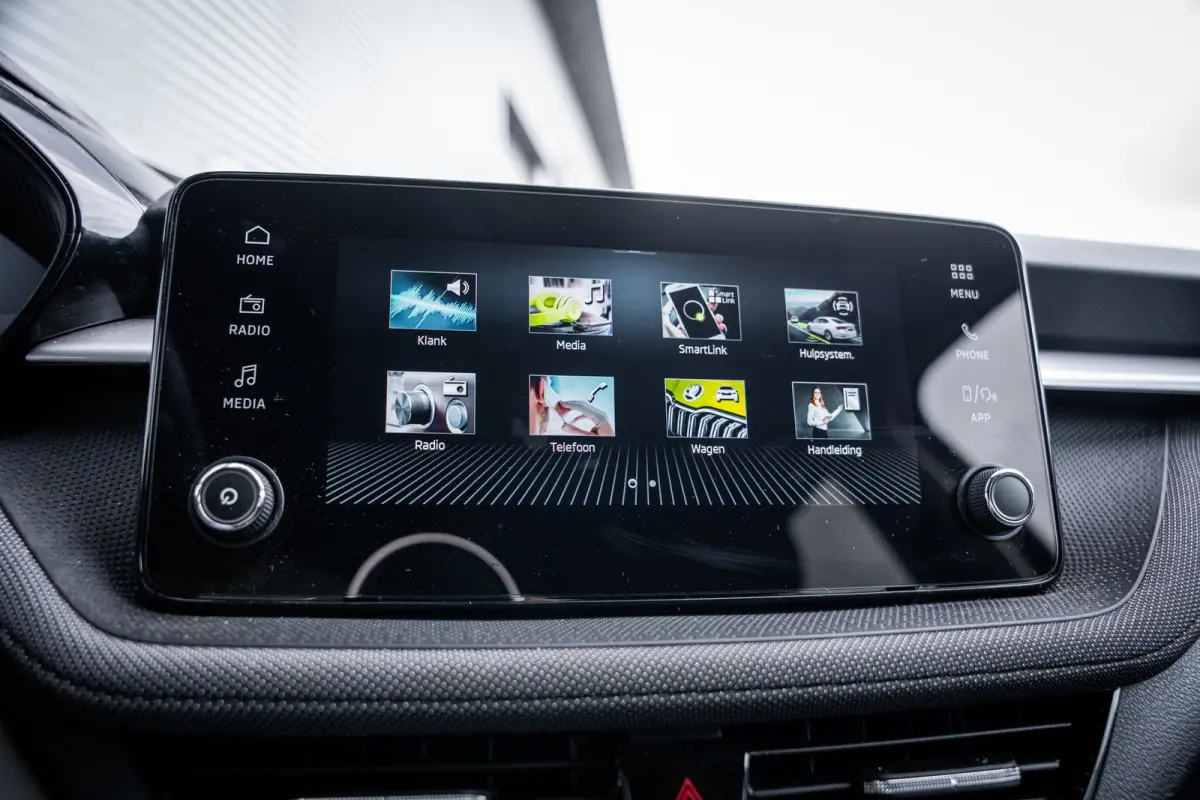 95pk 1.0 TSI Selection | Apple Carplay/Android Auto|telefoonintegratie premium | Keyless start | Lichtmetalen velgen 15"
