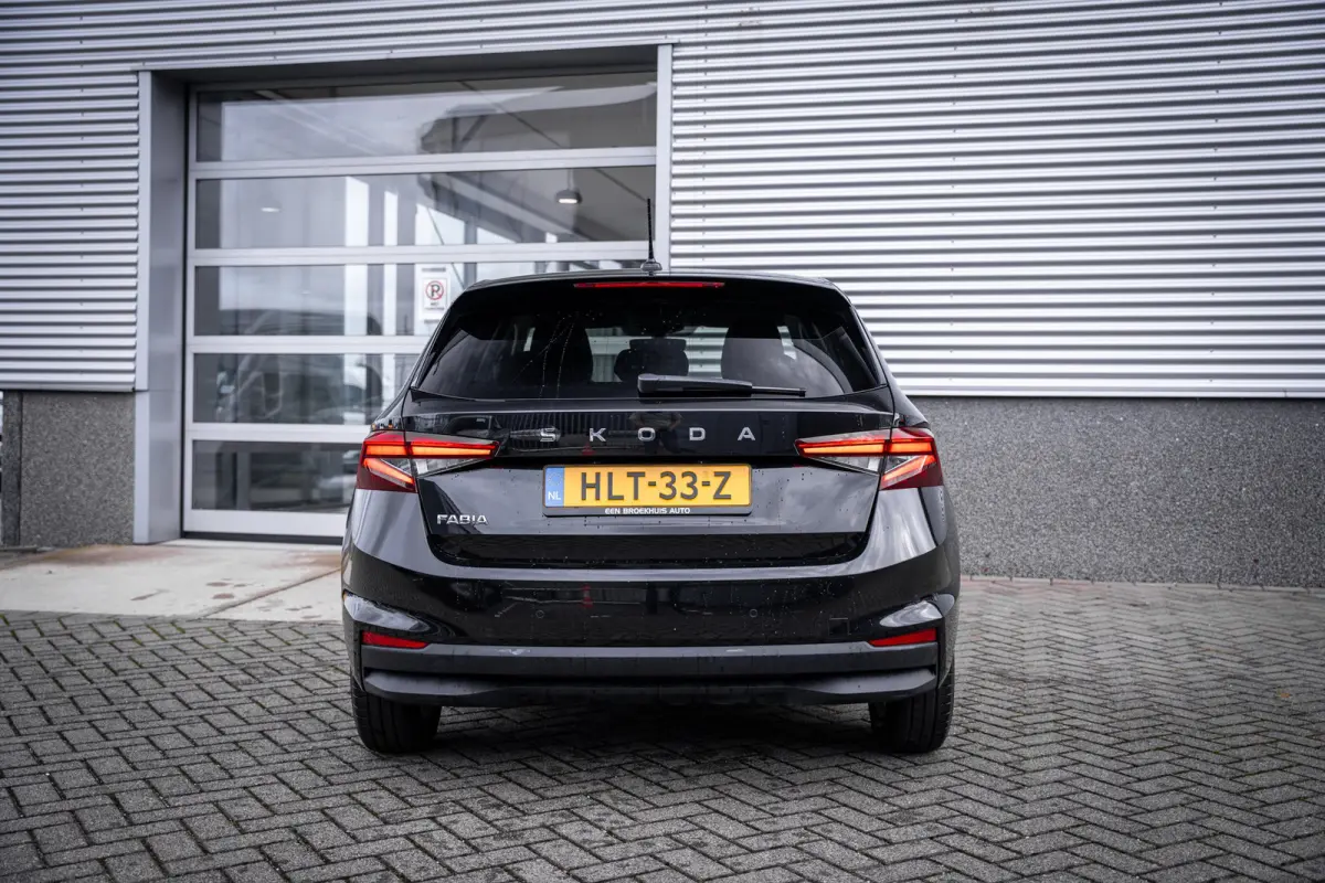 95pk 1.0 TSI Selection | Apple Carplay/Android Auto|telefoonintegratie premium | Keyless start | Lichtmetalen velgen 15"