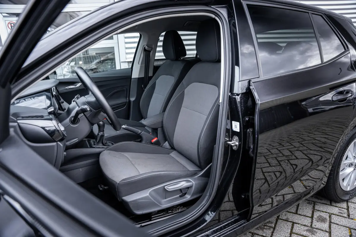 95pk 1.0 TSI Selection | Apple Carplay/Android Auto|telefoonintegratie premium | Keyless start | Lichtmetalen velgen 15"