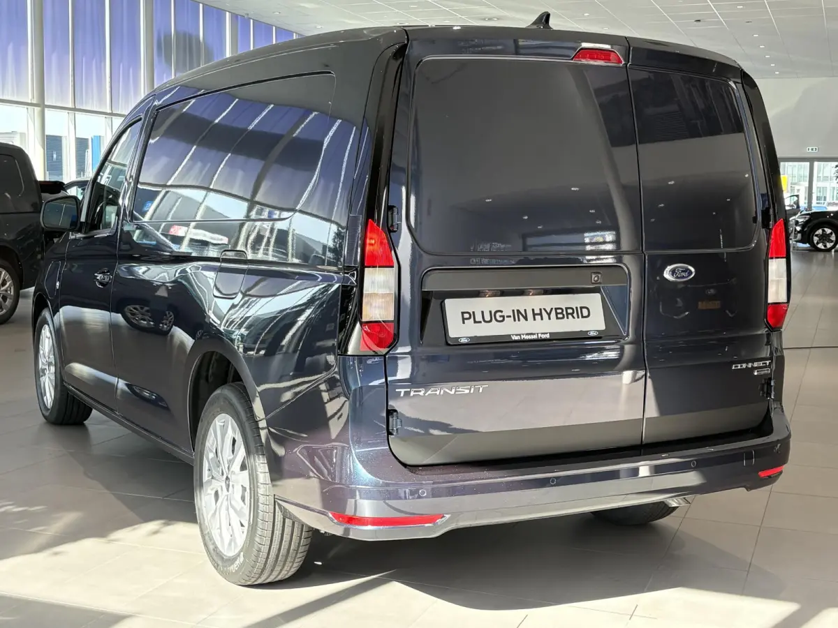 PHEV Limited L2 PREMIUM SENSICO BEKLEDING | AUTOMAAT | CAMERA | ADAPTIVE CRUISE CONTROL | BLIND SPOT | LED LAADRUIMTE VERLICHTING | CARPLAY