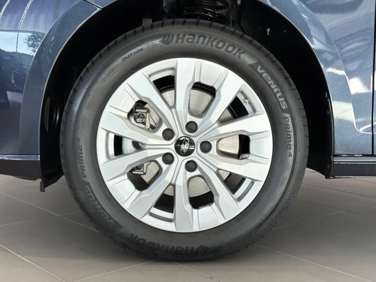 PHEV Limited L2 PREMIUM SENSICO BEKLEDING | AUTOMAAT | CAMERA | ADAPTIVE CRUISE CONTROL | BLIND SPOT | LED LAADRUIMTE VERLICHTING | CARPLAY