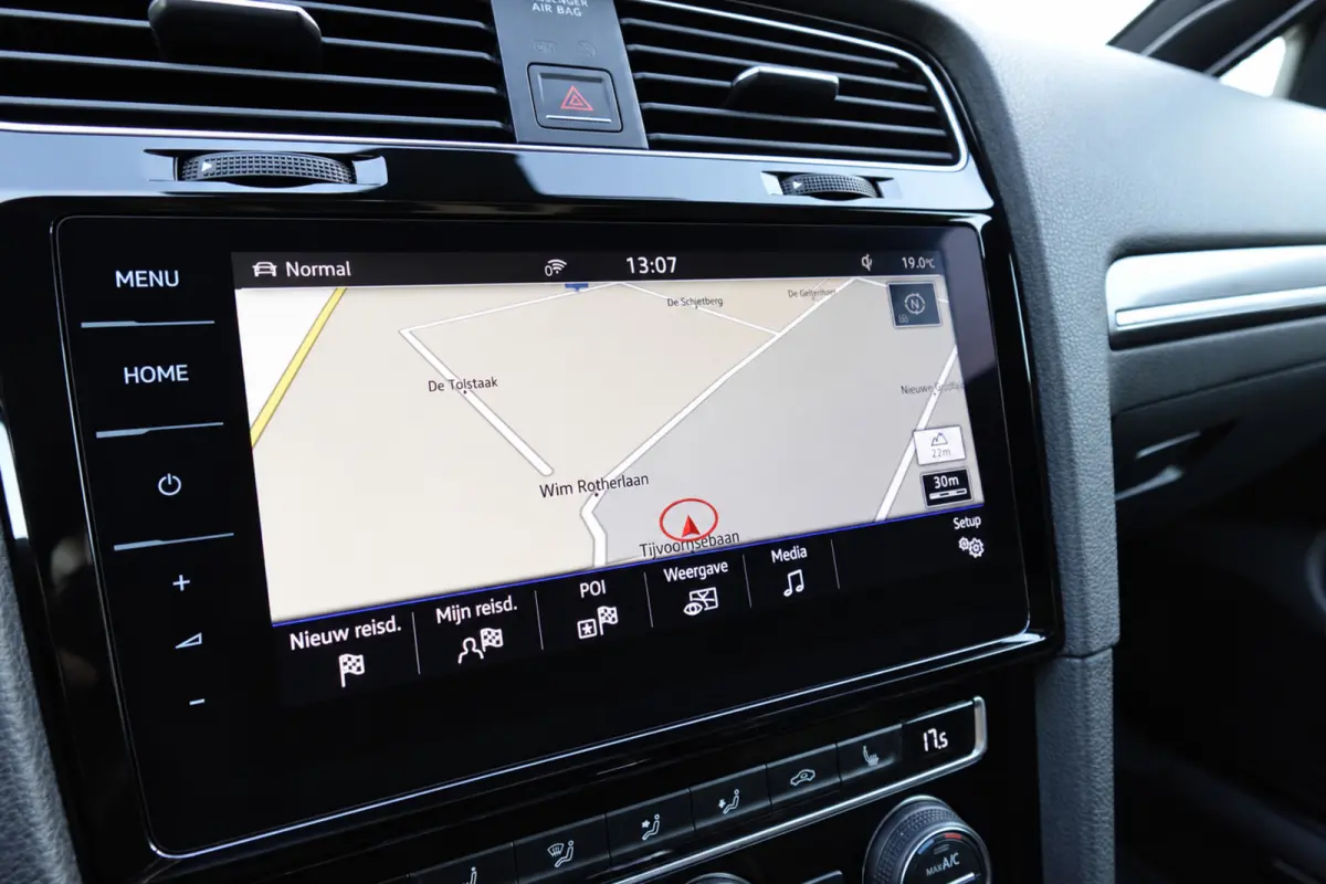2.0 TDI GTD PANO KEYLESS DYNAUDIO