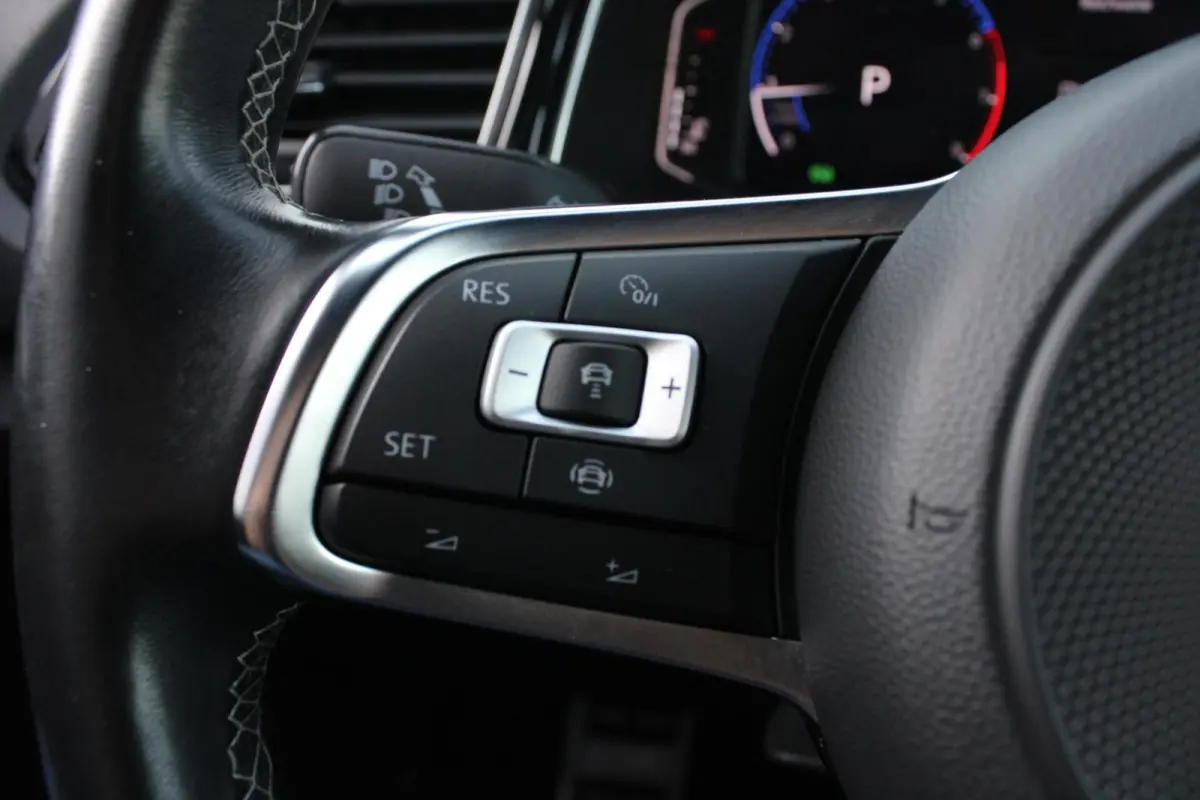 1.5 TSI Sport | Trekhaak | Virtual Cockpit | Camera | Stoelverwarming | Adaptive Cruise | Rijklaarprijs