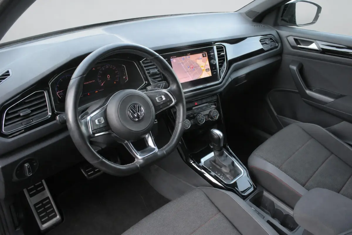 1.5 TSI Sport | Trekhaak | Virtual Cockpit | Camera | Stoelverwarming | Adaptive Cruise | Rijklaarprijs