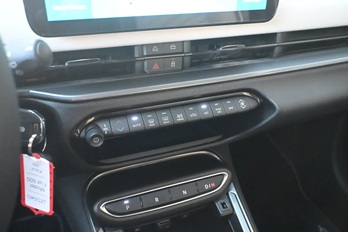 1.2 Hybrid Icon 145pk Tot 8 Jaar Garantie! | Navigatie by App | Cruise Control | Airco | Full-LED | !!