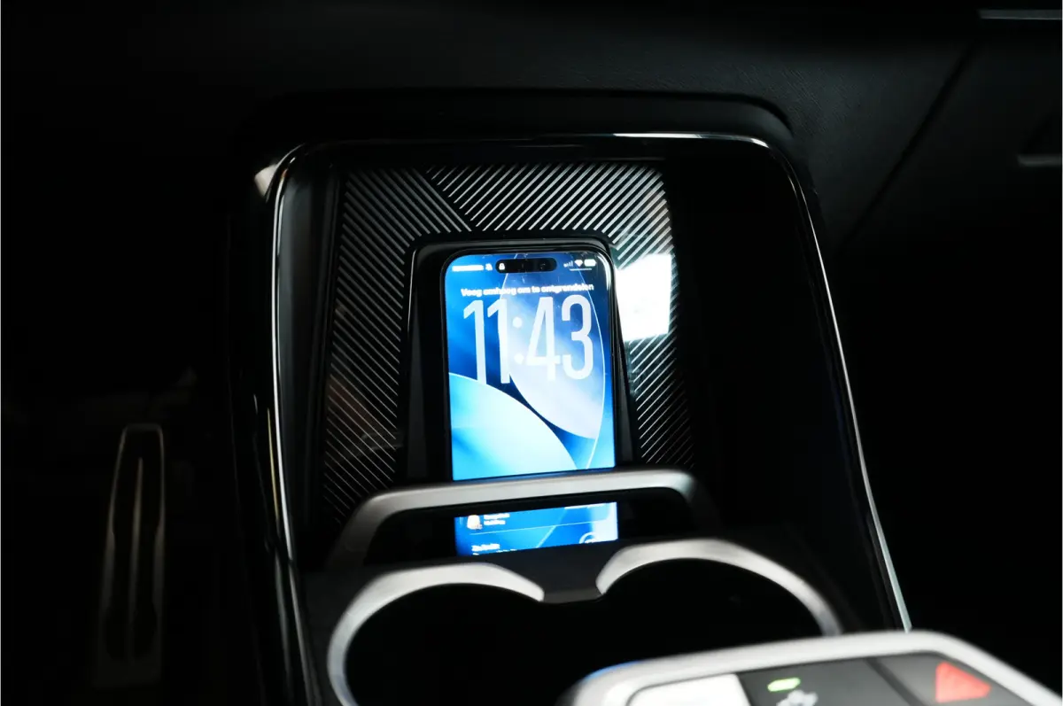 xDrive30e M-sport 327 pk PHEV | Pano | HUD | 360° | 3D View | SOH 91,02% |