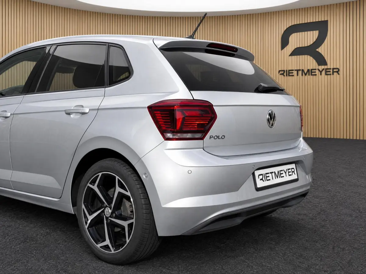 1.0 TSI Highline |Stoelverw. |Keyless |Camera |Dodehoek |ACC
