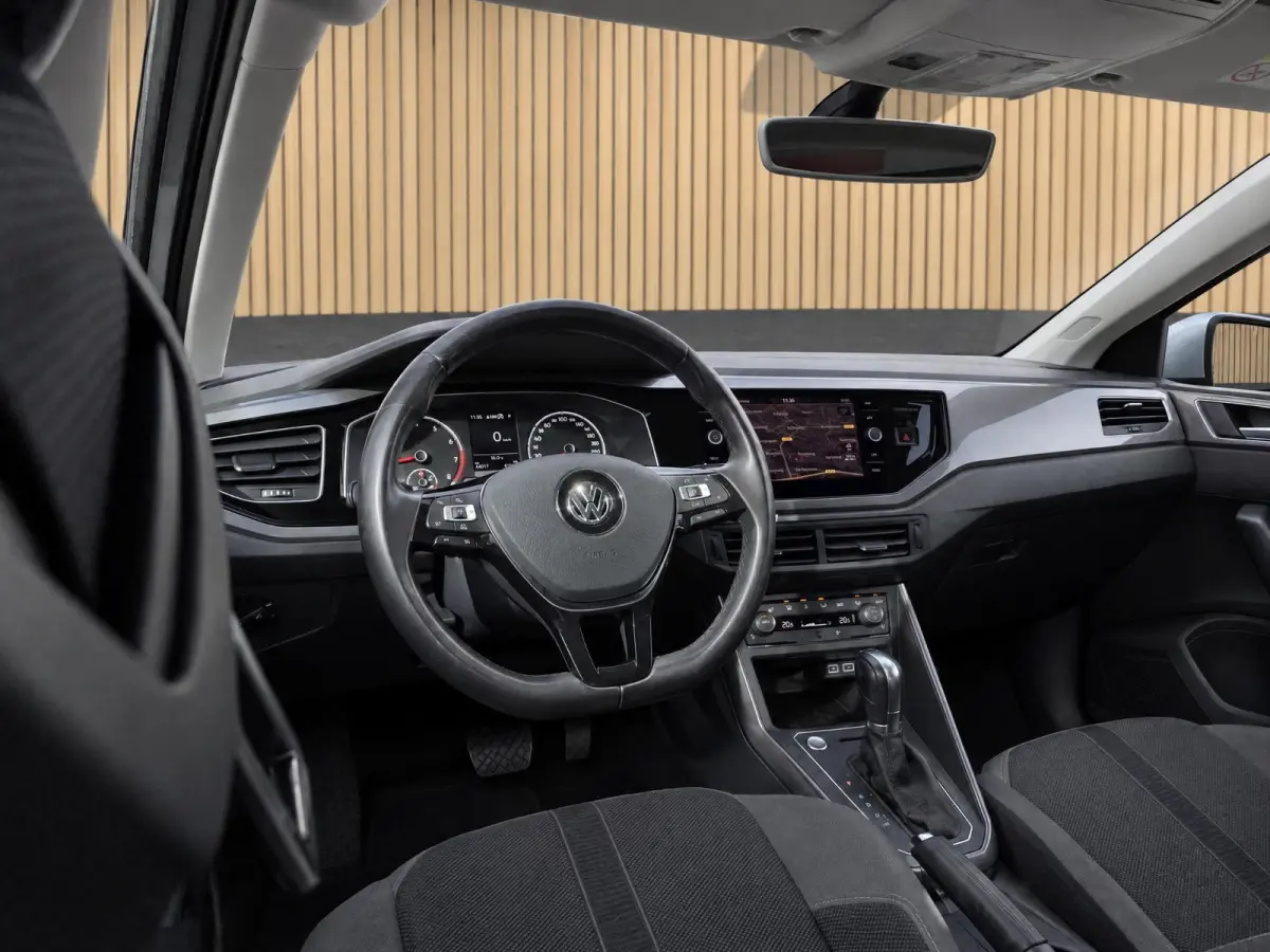 1.0 TSI Highline |Stoelverw. |Keyless |Camera |Dodehoek |ACC