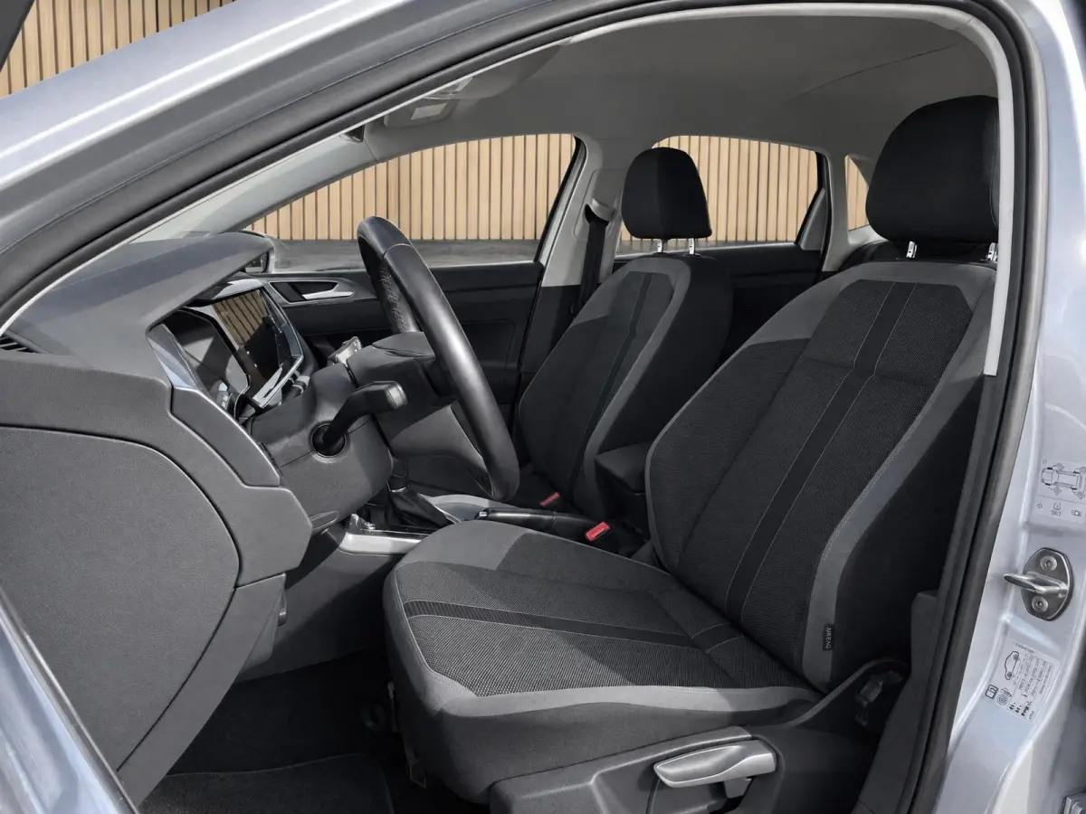 1.0 TSI Highline |Stoelverw. |Keyless |Camera |Dodehoek |ACC