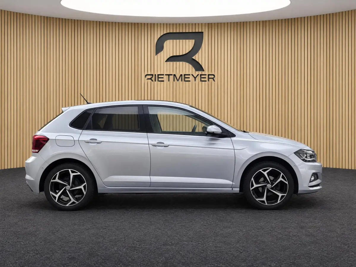 1.0 TSI Highline |Stoelverw. |Keyless |Camera |Dodehoek |ACC