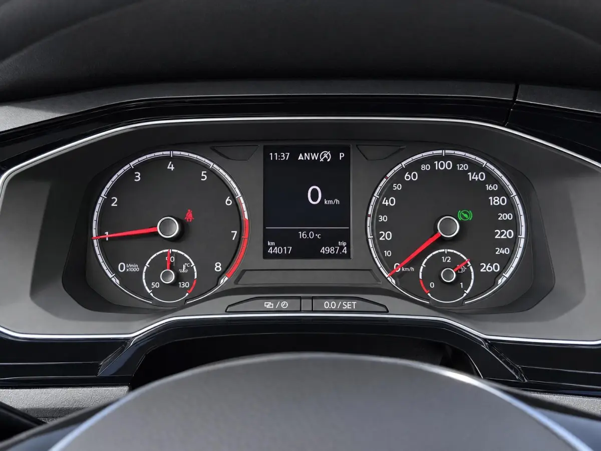 1.0 TSI Highline |Stoelverw. |Keyless |Camera |Dodehoek |ACC