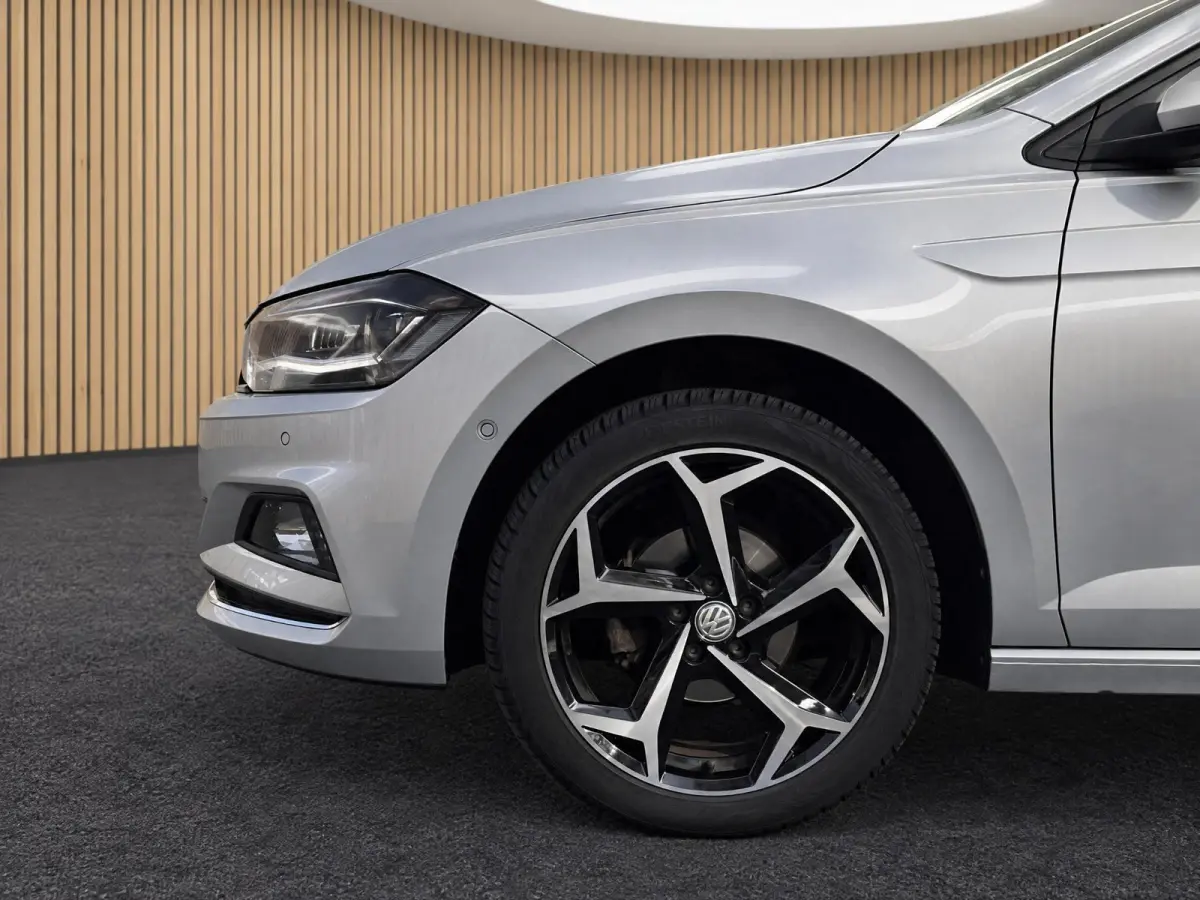 1.0 TSI Highline |Stoelverw. |Keyless |Camera |Dodehoek |ACC