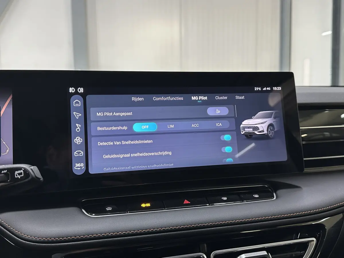 1.5 Luxury | Leder | Apple Carplay/Android Auto |