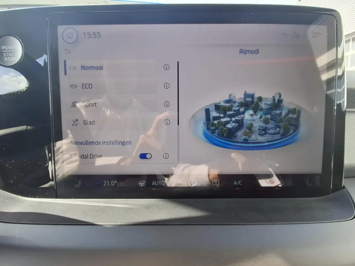 Cour. Limited 44 kWh