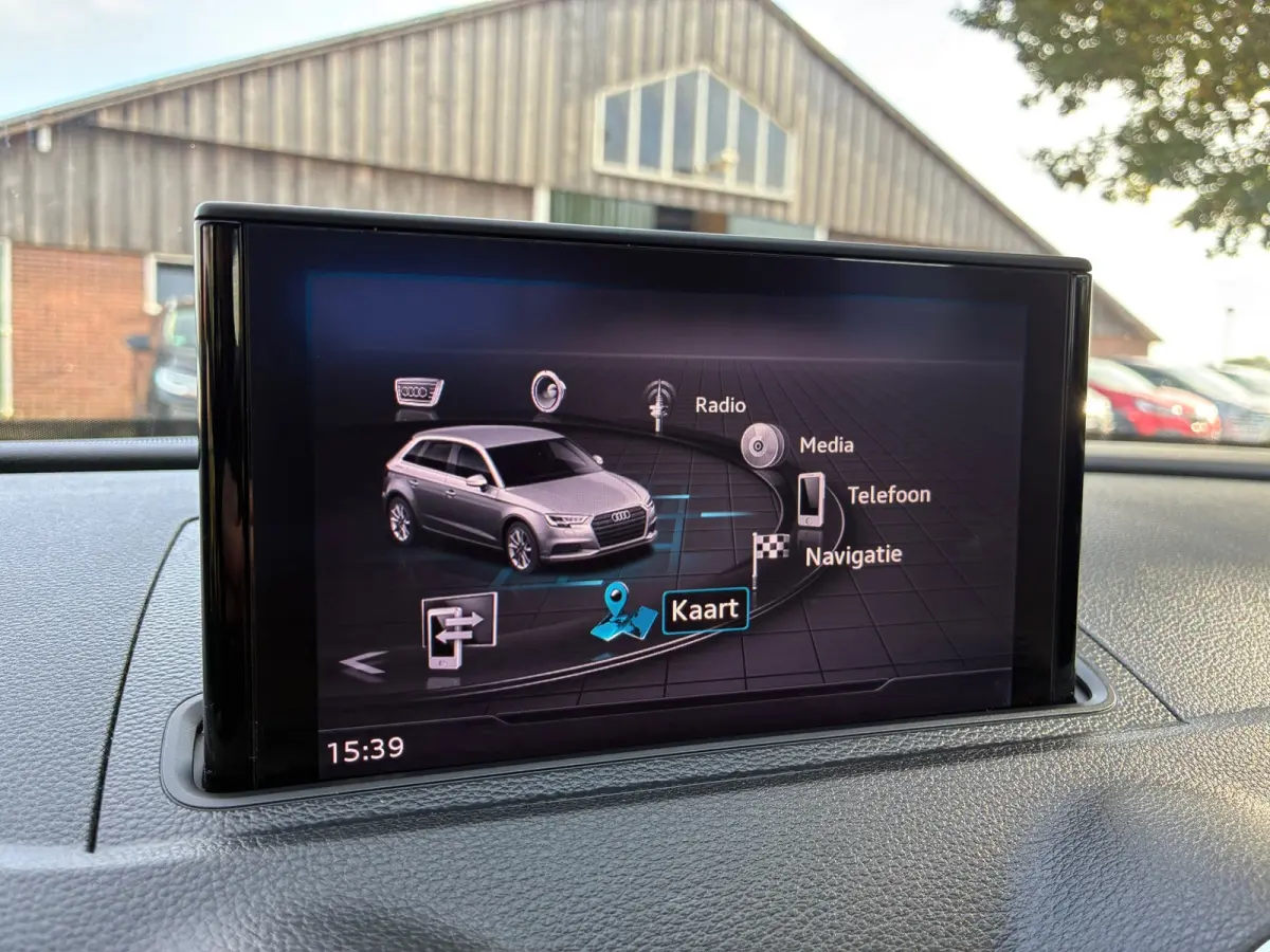 1.5 TFSI CoD Design Pro Line Plus | Cruise + Clima + Navi nu € 12.975,-!!!
