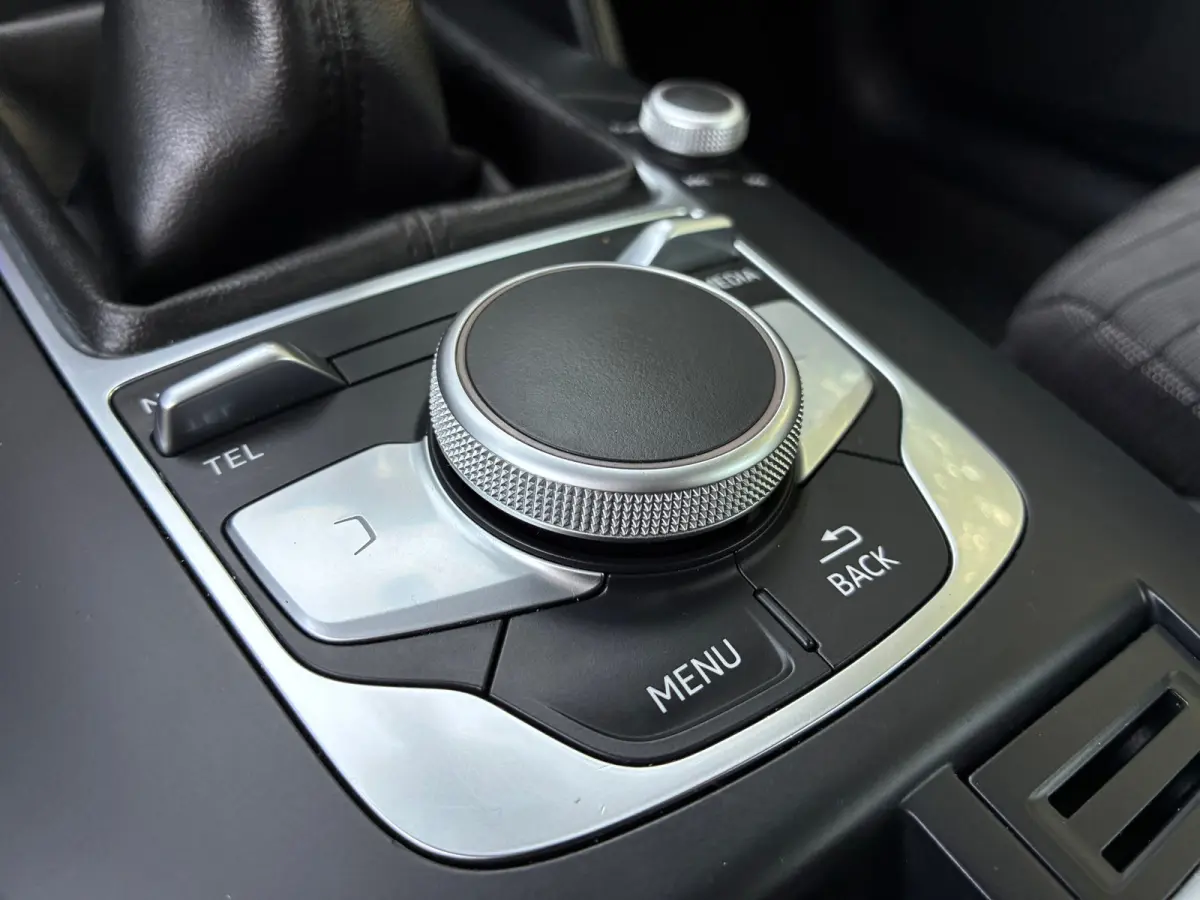 1.5 TFSI CoD Design Pro Line Plus | Cruise + Clima + Navi nu € 12.975,-!!!