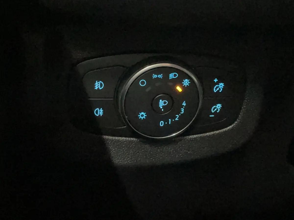 BEV Titanium | Achterlichten LED | HV-accu 54 kWh | Keyless-Start